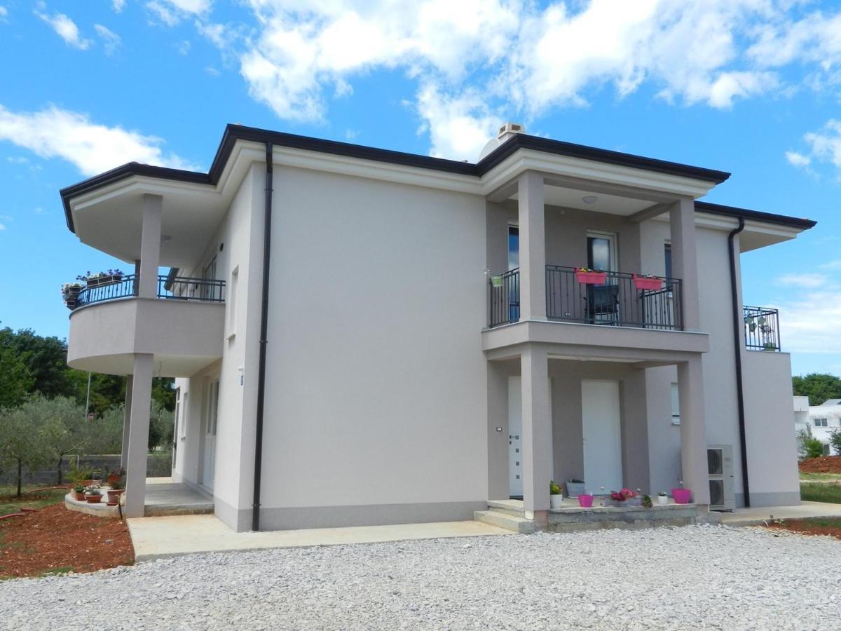 Apartment Complex Jelena Funtana Exterior foto